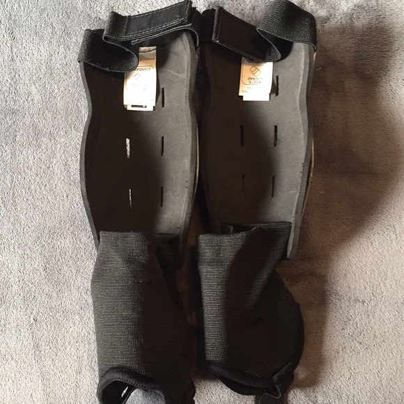 Nike T90 Forza shinguards - Picture 2 of 4